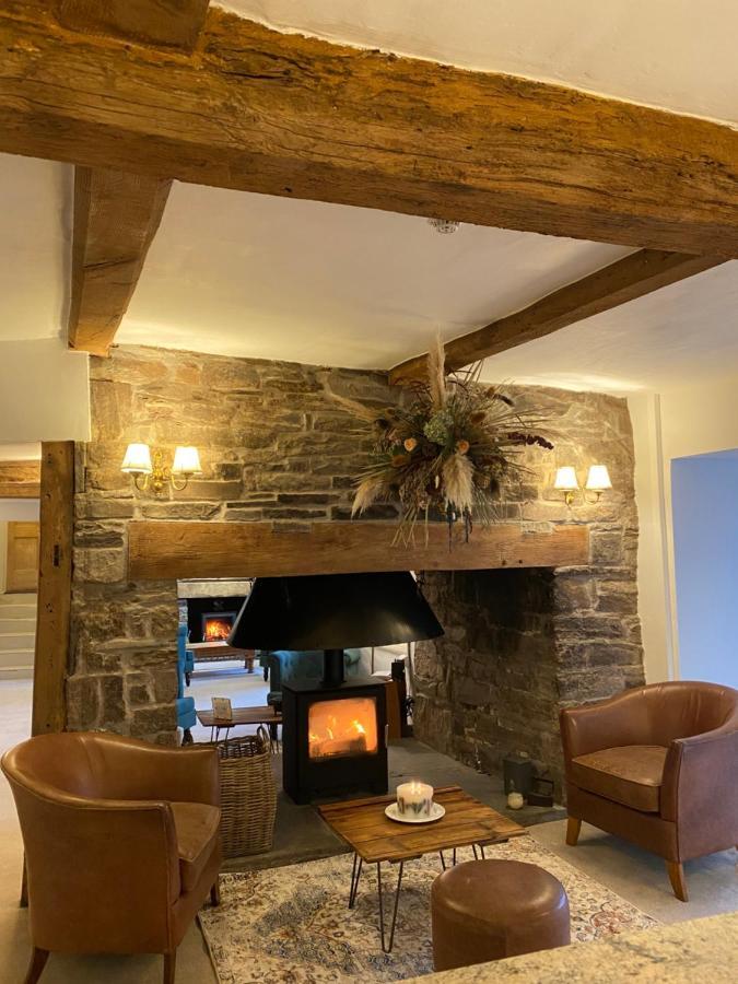 Three Cocks Hotel Brecon Dış mekan fotoğraf